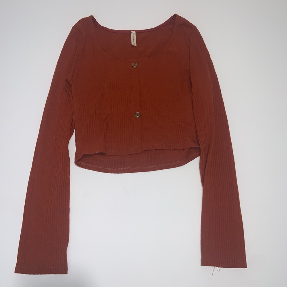 Burnt orange cropped long sleeve shirt